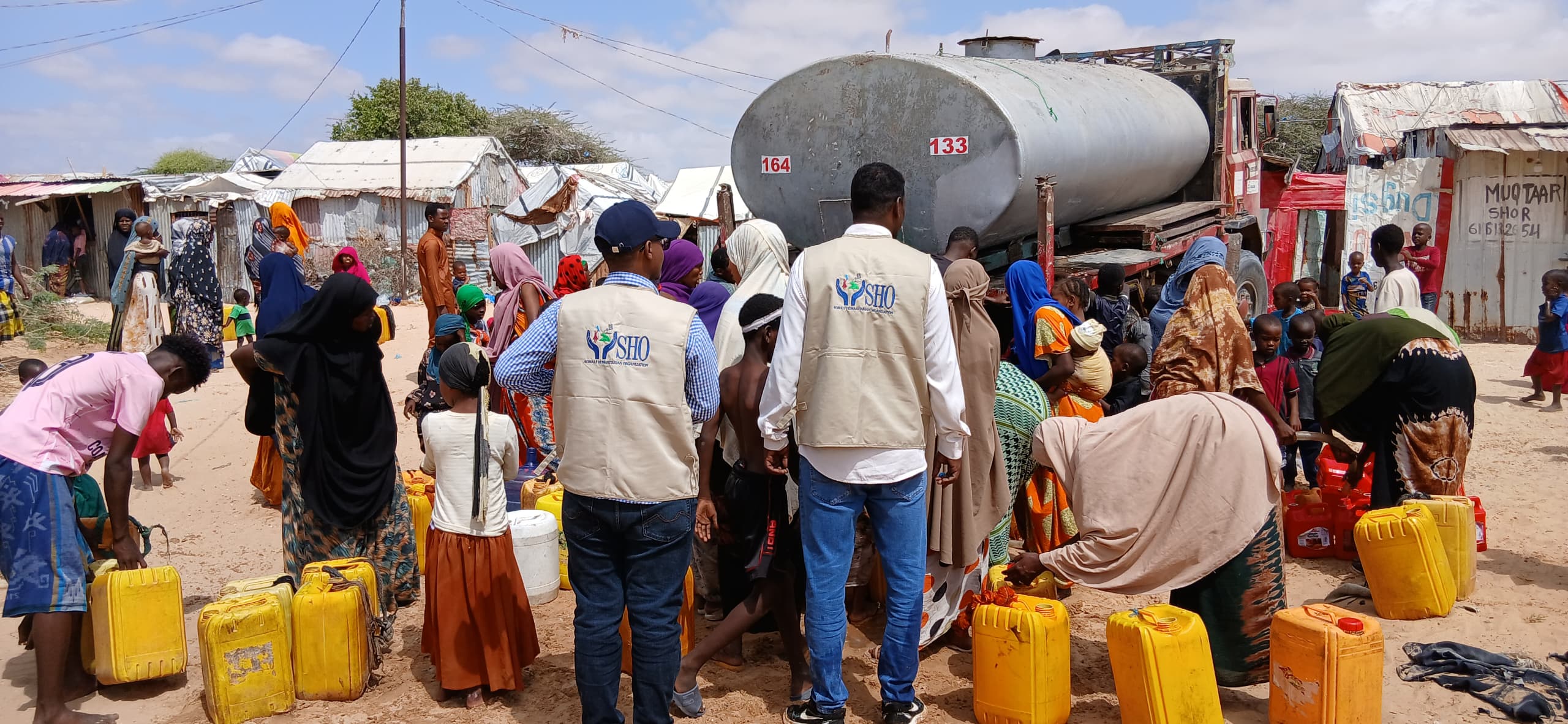 Solar well installation